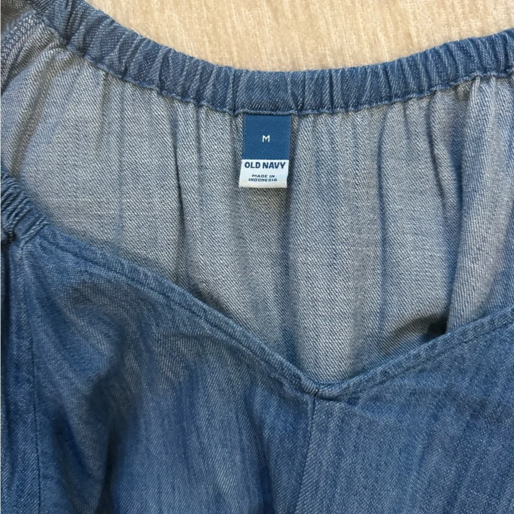 Old Navy Denim V-Neck Tiered Tunic - Picture 3 of 3